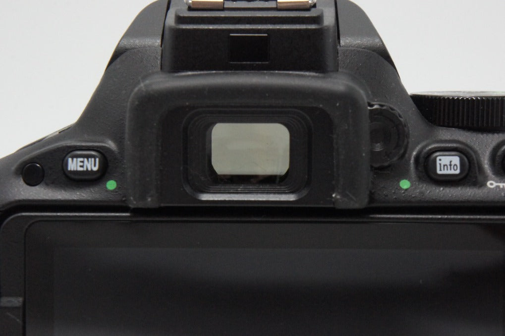 美品 Nikon ニコン D5500 ボディ デジタル一眼レフカメラ ブラック 260616f