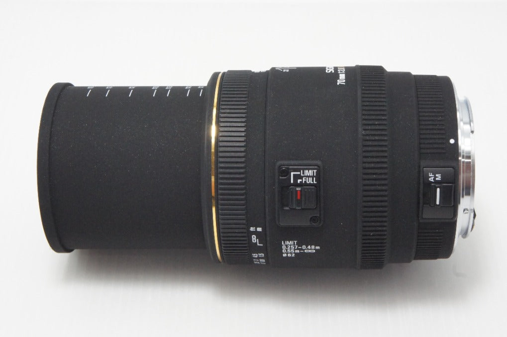 美品 SIGMA シグマ AF MACRO 70mm F2.8 EX DG Canon キヤノン EFマウント フード付 260618ai