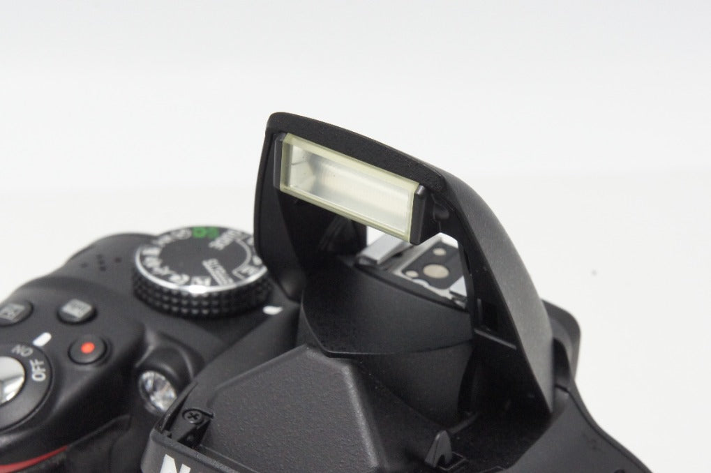 良品 Nikon ニコン D3300 ボディ デジタル一眼レフカメラ 260618ae