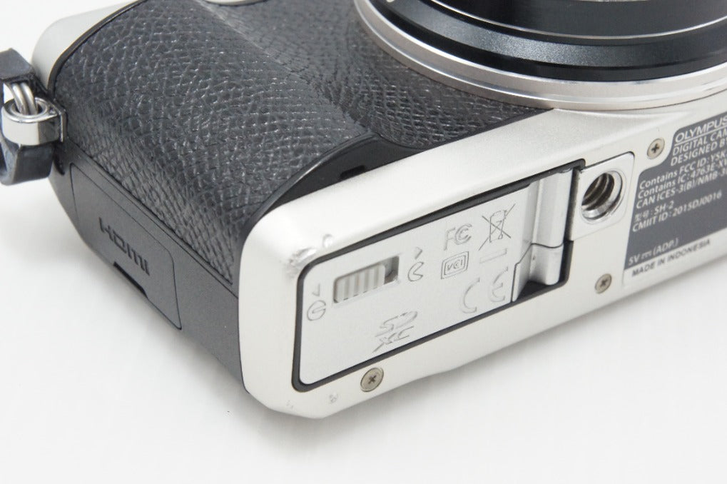 OLYMPUS STYLUS SH-2 Compact Digital Camera Silver 260620w
