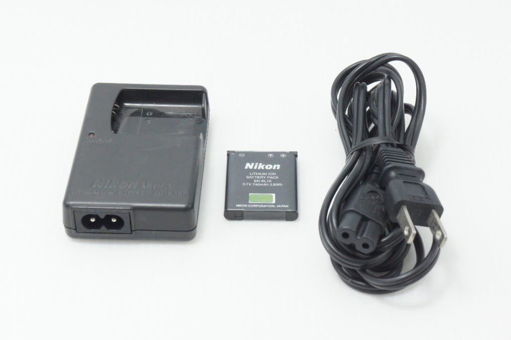 良品 Nikon ニコン COOLPIX S570 コンパクトデジタルカメラ シルバー