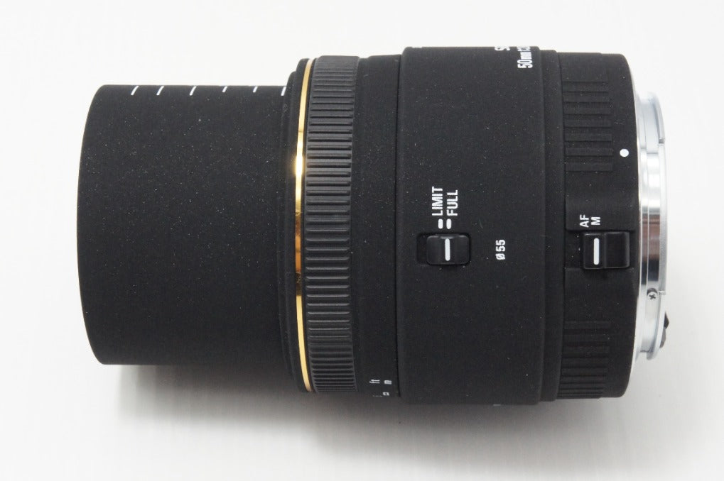 良品 SIGMA シグマ AF 50mm F2.8 EX DG MACRO Canon キヤノン EFマウント 単焦点レンズ フード付 260624aj
