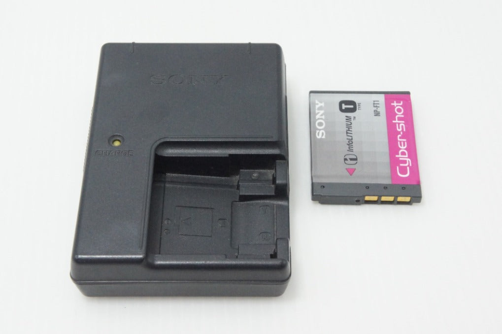 SONY ソニー Cyber-shot DSC-T10 コンパクトデジタルカメラ シルバー 260624ag