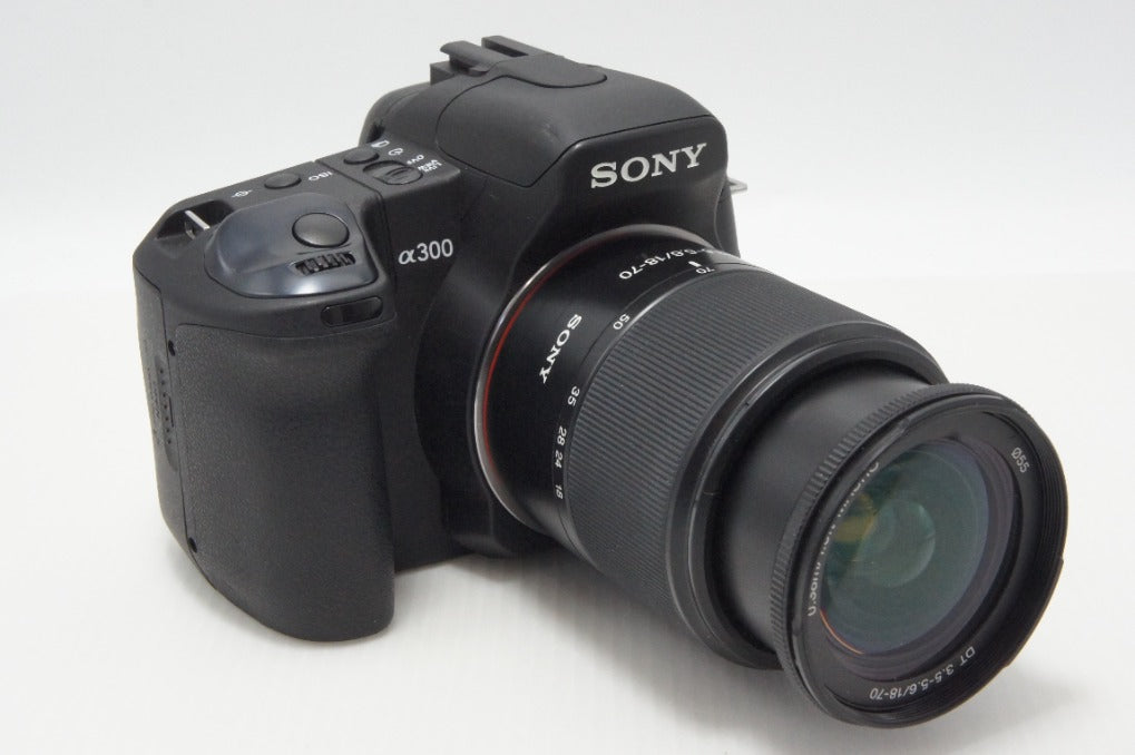 美品 SONY ソニー α300 ボディ + DT 18-70mm レンズキット デジタル一眼レフカメラ 260624n