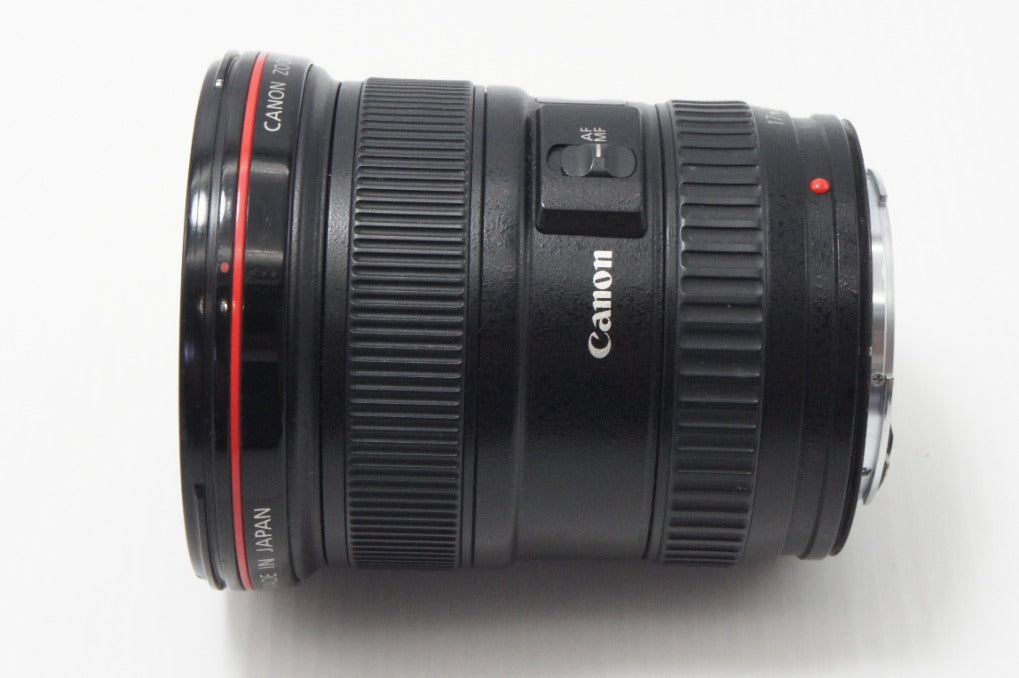 良品 Canon キヤノン EF 17-40mm F4L USM フルサイズ ズームレンズ フード付 260625f