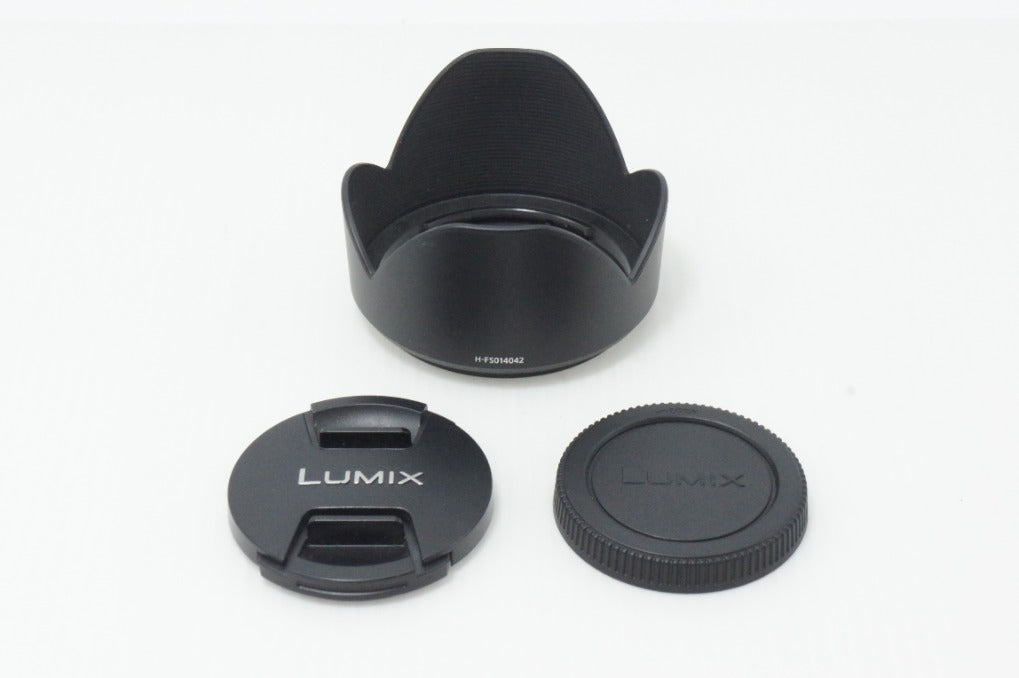 美品 Panasonic LUMIX G VARIO 14-42mm F3.5-5.6 ASPH. MEGA O.I.S H-FS014042 マイクロフォーサーズ フード付 260620ag