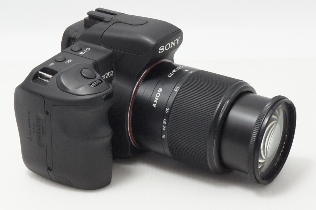 SONY ソニー α200 レンズキット DSLR-A200K (DT 18-70mm F3.5-5.6 SAL1870) デジタル一眼レフカメラ 260623g