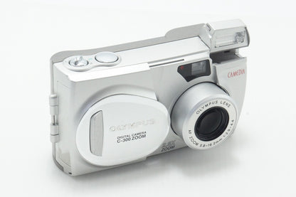 OLYMPUS オリンパス CAMEDIA C-300 ZOOM コンパクトデジタルカメラ シルバー 元箱付 260624u