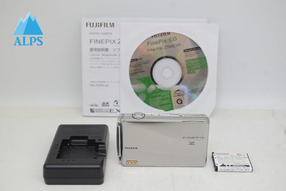 良品 FUJIFILM フジフィルム FinePix Z700EXR コンパクトデジタルカメラ シルバー 251021ab
