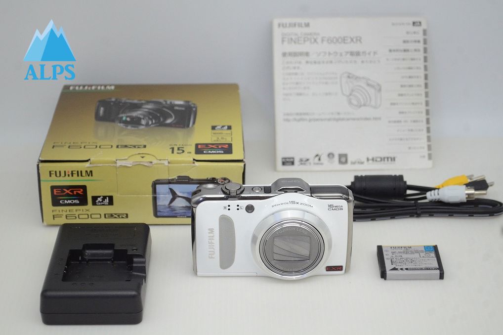 良品 FUJIFILM  フジフィルム FinePix F600EXR コンパクトデジタルカメラ ホワイト 元箱付 251027k