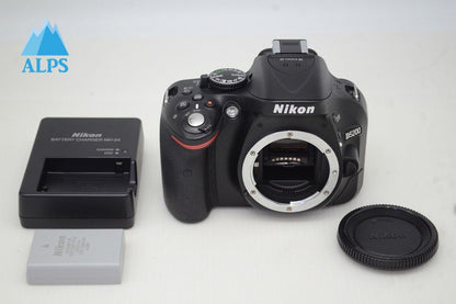 良品 Nikon ニコン D5200 ボディ デジタル一眼レフカメラ 251107b
