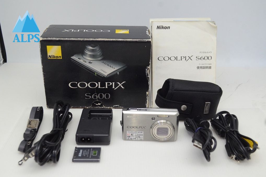 美品 Nikon ニコン COOLPIX S600 コンパクトデジタルカメラ シルバー 元箱付 251205d