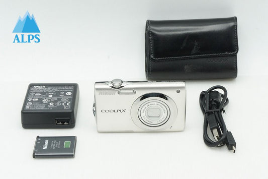 良品 Nikon ニコン COOLPIX S3000 コンパクトデジタルカメラ シルバー ケース付 260205e