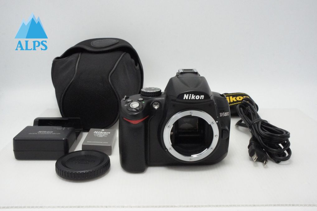 Nikon ニコン D5000 ボディ デジタル一眼レフカメラ ケース付 260417f