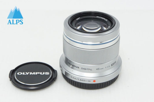 美品 OLYMPUS オリンパス M.ZUIKO DIGITAL 45mm F1.8 マイクロフォーサーズ 単焦点レンズ シルバー 260418y