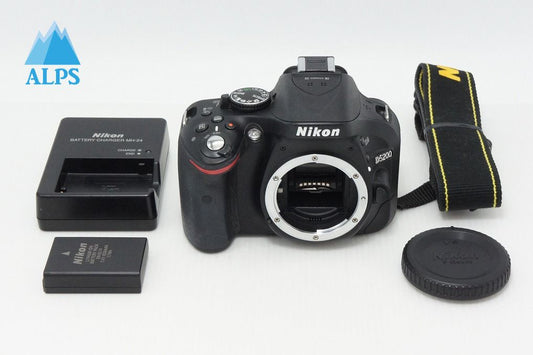 美品 Nikon ニコン D5200 ボディ デジタル一眼レフカメラ 260423s
