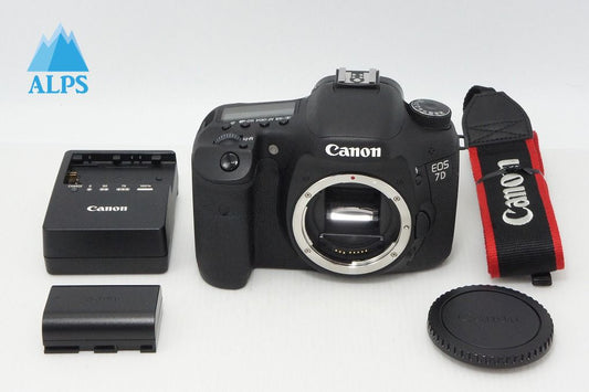 美品 Canon キヤノン EOS 7D ボディ デジタル一眼レフカメラ 260502j