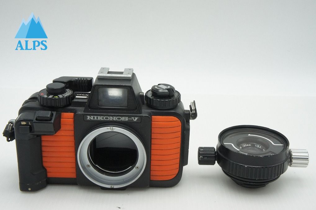 Nikon ニコン NIKONOS-V ボディ + NIKKOR 35mm F2.5 フィルムカメラ オレンジ 260304b