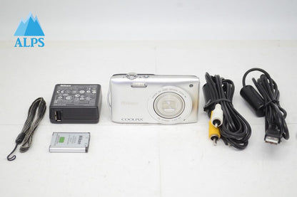 良品 Nikon ニコン COOLPIX S3300 コンパクトデジタルカメラ クリスタルシルバー 251010z