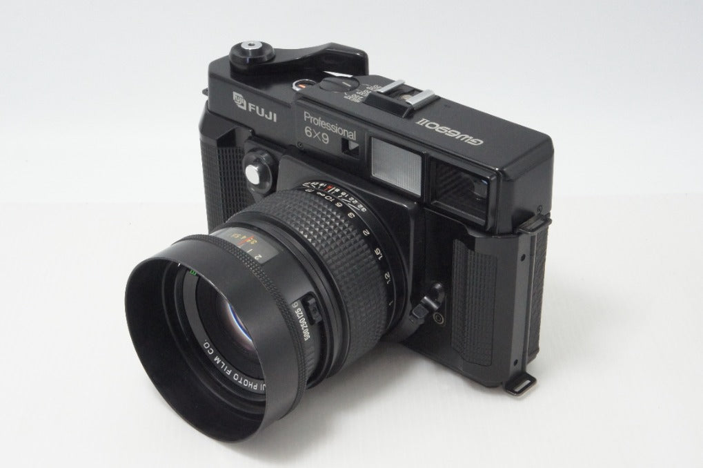 良品 FUJIFILM フジフィルム GW690 II PROFESSIONAL (90mm F3.5) 中判カメラ 260428an
