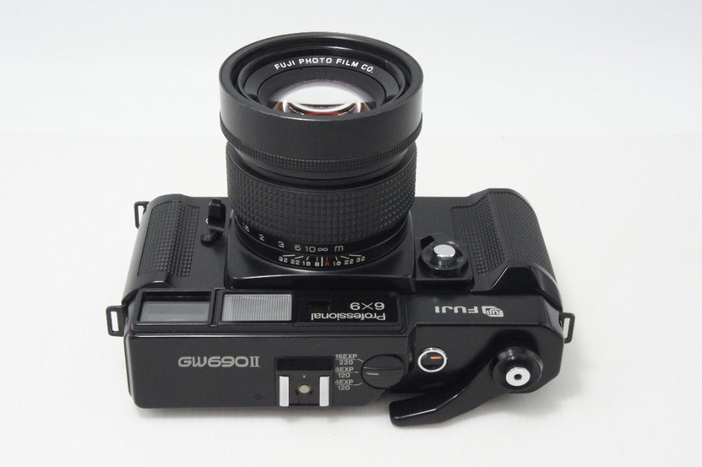 良品 FUJIFILM フジフィルム GW690 II PROFESSIONAL (90mm F3.5) 中判カメラ 260428an