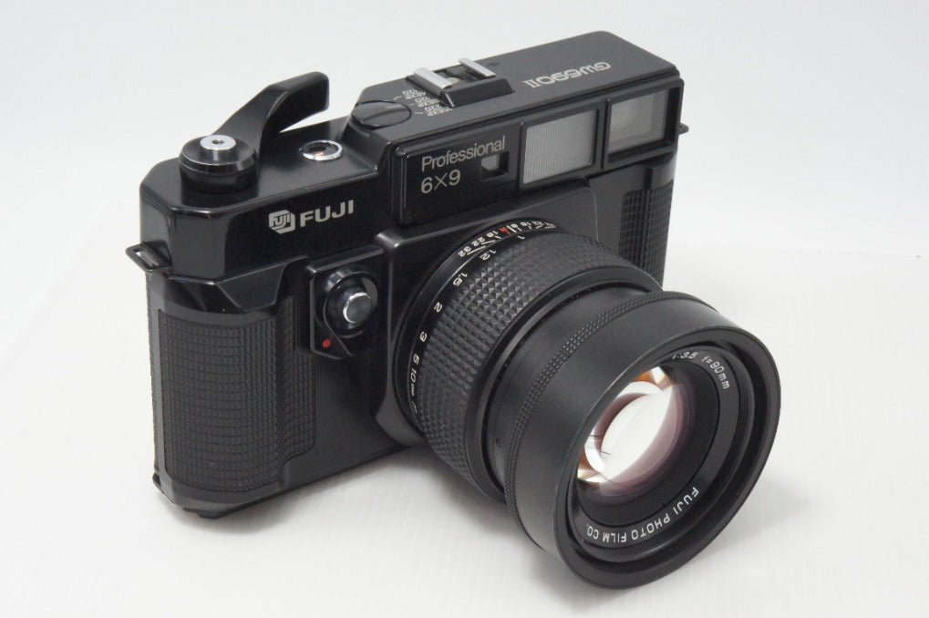 良品 FUJIFILM フジフィルム GW690 II PROFESSIONAL (90mm F3.5) 中判カメラ 260428an