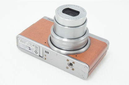 FUJIFILM フジフィルム XF1 コンパクトデジタルカメラ ブラウン 260623l