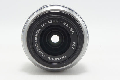 良品 OLYMPUS オリンパス M.ZUIKO DIGITAL 14-42mm F3.5-5.6 II R マイクロフォーサーズ シルバー 260625ab