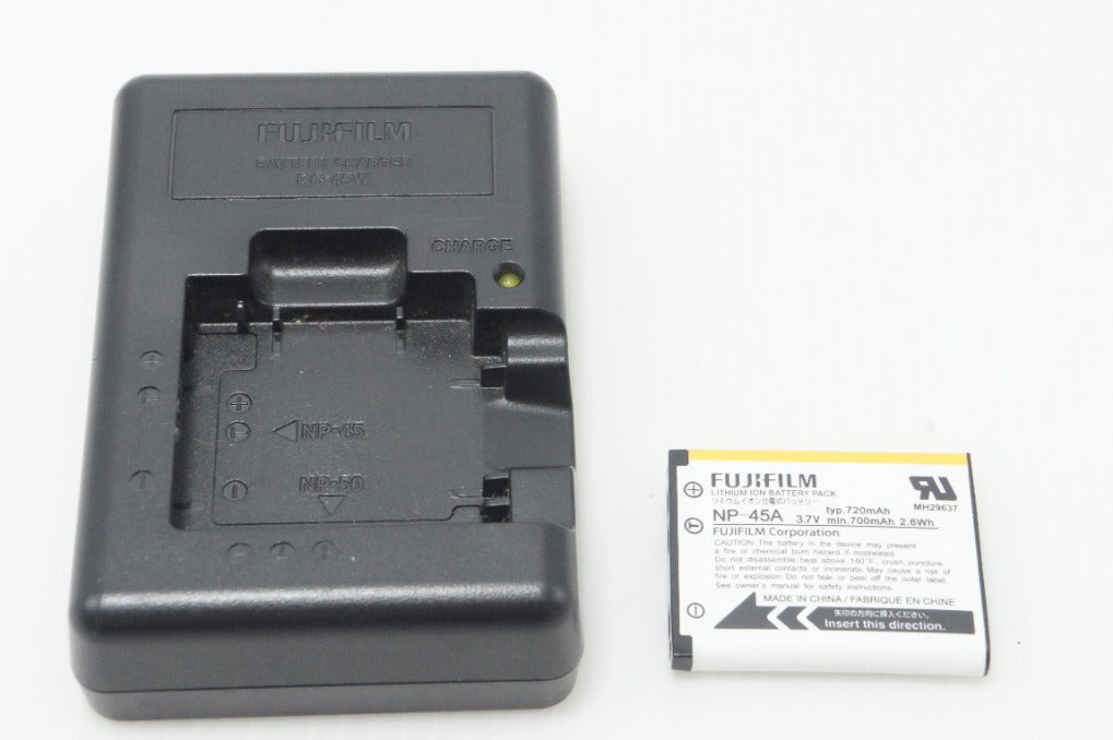 美品 FUJIFILM  フジフィルム FinePix Z700EXR コンパクトデジタルカメラ ピンク 260626d