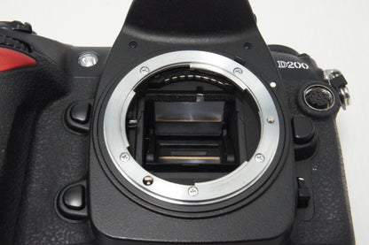 Nikon ニコン D200 ボディ デジタル一眼レフカメラ 260626m