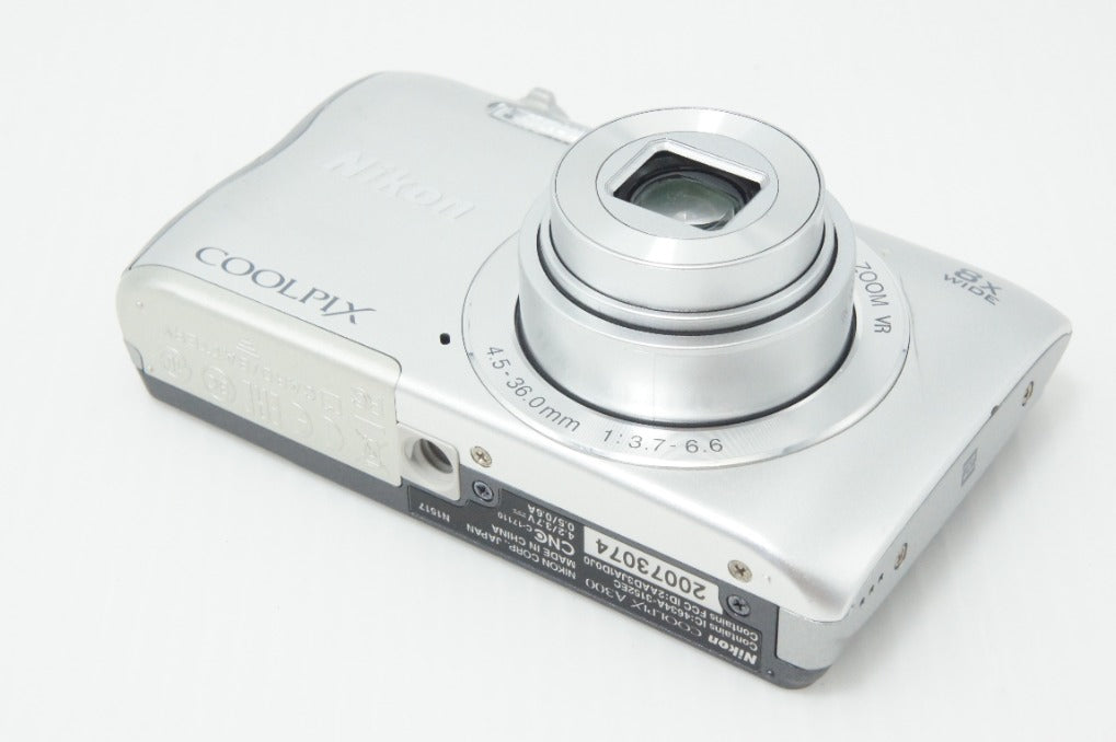 良品 Nikon ニコン COOLPIX A300 コンパクトデジタルカメラ シルバー 260630m
