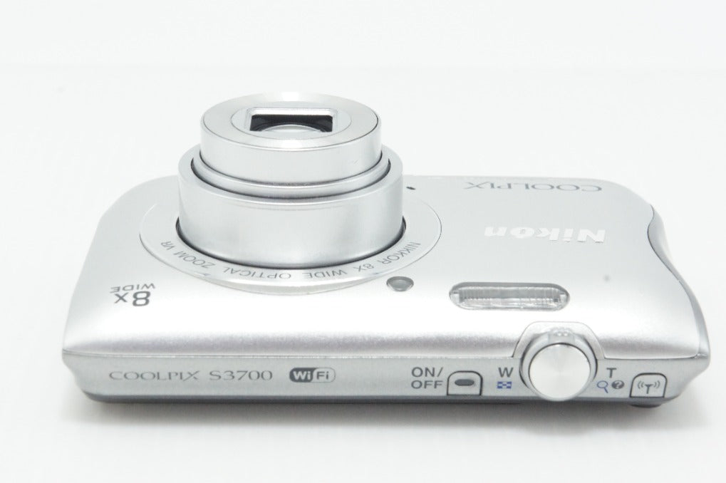 美品 Nikon ニコン COOLPIX S3700 コンパクトデジタルカメラ シルバー 元箱付 260701a