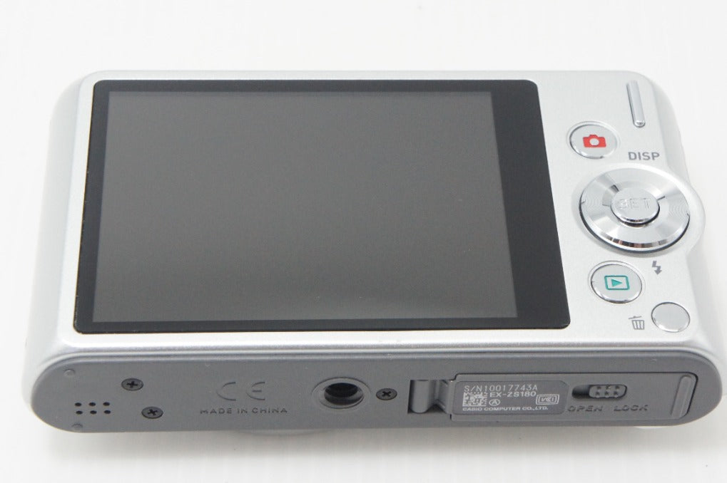 CASIO カシオ EXILIM EX-ZS180 コンパクトデジタルカメラ シルバー