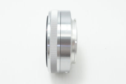 美品 SONY ソニー E 16mm F2.8 SEL16F28 単焦点レンズ シルバー Eマウント APS-C 260701af