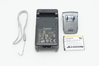 FUJIFILM フジフィルム FinePix Z1000EXR コンパクトデジタルカメラ ホワイト 260701d