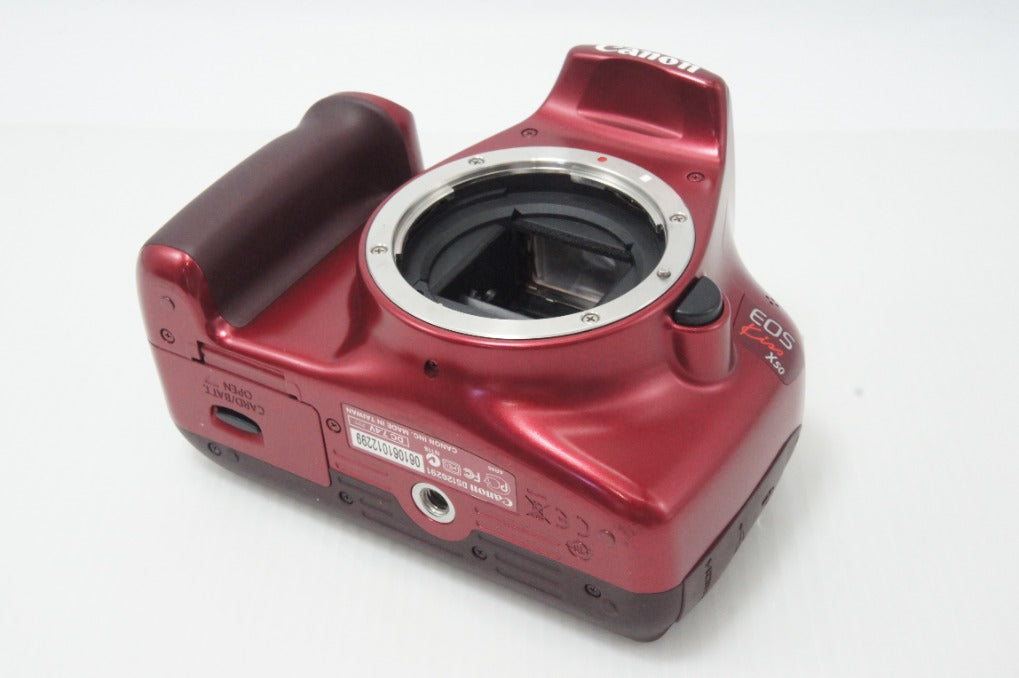 良品 Canon キヤノン EOS Kiss X50 ボディ+ EF-S 18-55mm IS II レンズキット デジタル一眼レフカメラ レッド 260701j