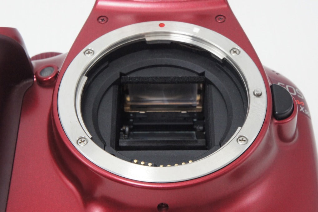 良品 Canon キヤノン EOS Kiss X50 ボディ+ EF-S 18-55mm IS II レンズ