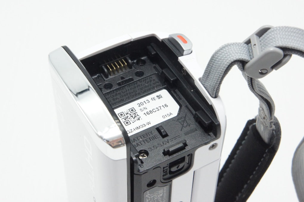 美品 JVC ケンウッド Everio GZ-HM33 デジタルビデオカメラ ホワイト 260701p