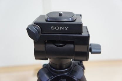 美品 SONY ソニー リモコン三脚 VCT-VPR1 ケース付 260701w