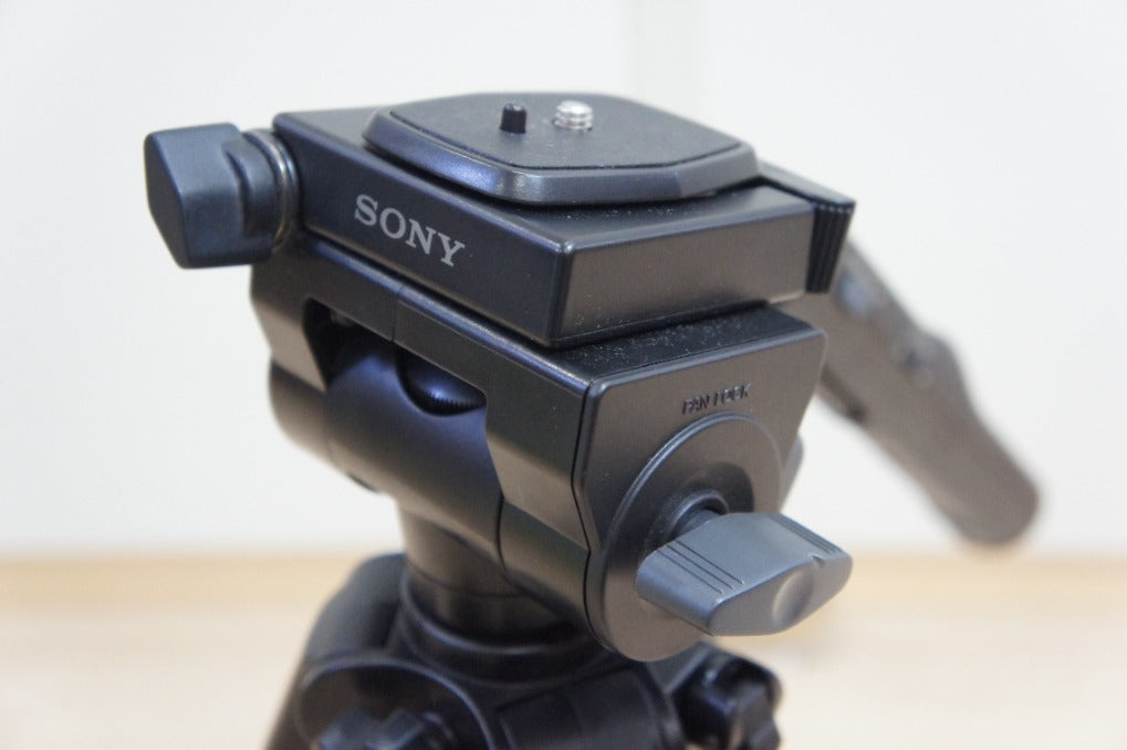 美品 SONY ソニー リモコン三脚 VCT-VPR1 ケース付 260701w
