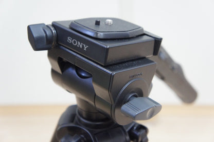 美品 SONY ソニー リモコン三脚 VCT-VPR1 ケース付 260701w