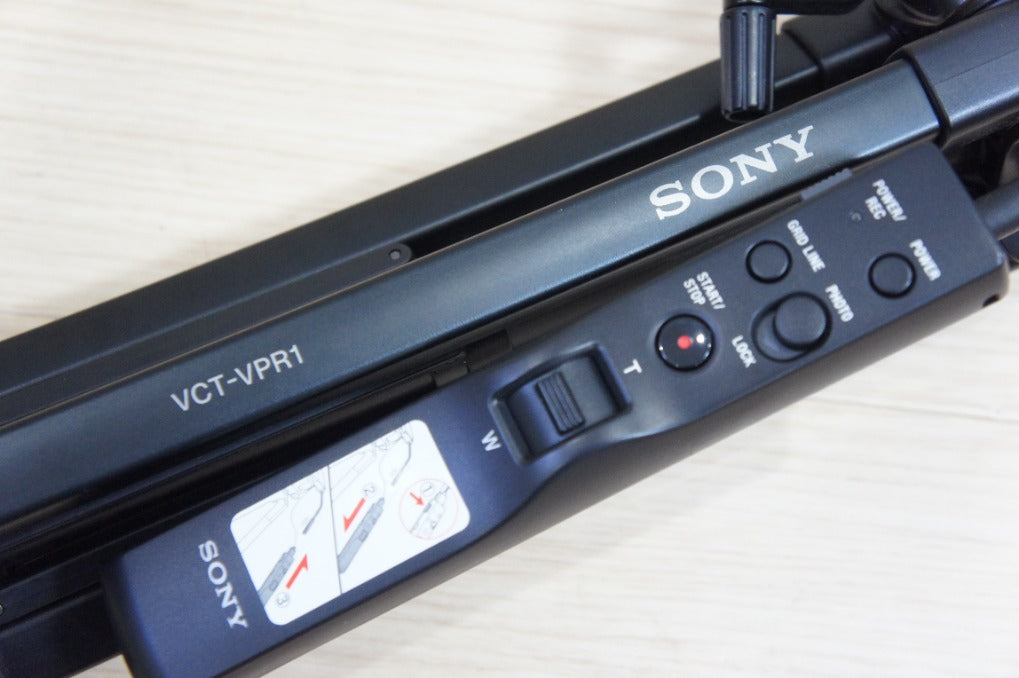 美品 SONY ソニー リモコン三脚 VCT-VPR1 ケース付 260701w