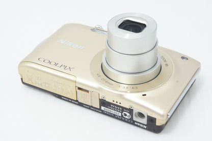 美品 Nikon ニコン COOLPIX S3300 コンパクトデジタルカメラ スイートゴールド 元箱付 260702c