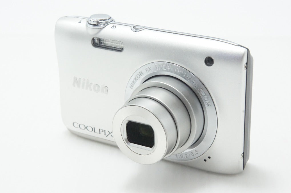 Nikon ニコン COOLPIX S2900 コンパクトデジタルカメラ シルバー 260702d