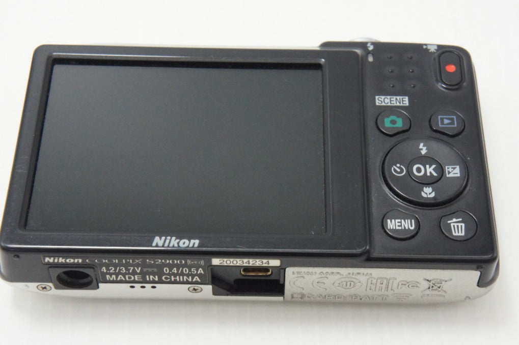 Nikon ニコン COOLPIX S2900 コンパクトデジタルカメラ シルバー 260702d