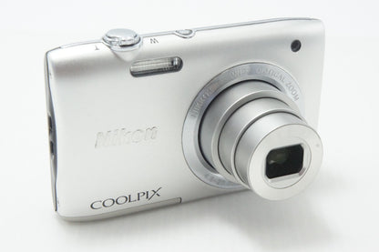Nikon ニコン COOLPIX S2900 コンパクトデジタルカメラ シルバー 260702d