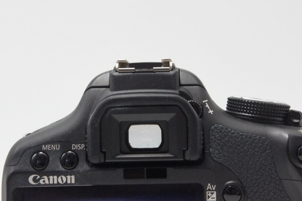 Canon キヤノン EOS Kiss X3 レンズキット (EF-S 18-55mm F3.5-5.6 IS) デジタル一眼レフカメラ 260702g