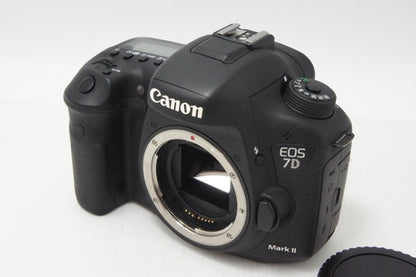 美品 Canon キヤノン EOS 7D Mark II ボディ デジタル一眼レフカメラ 260702j