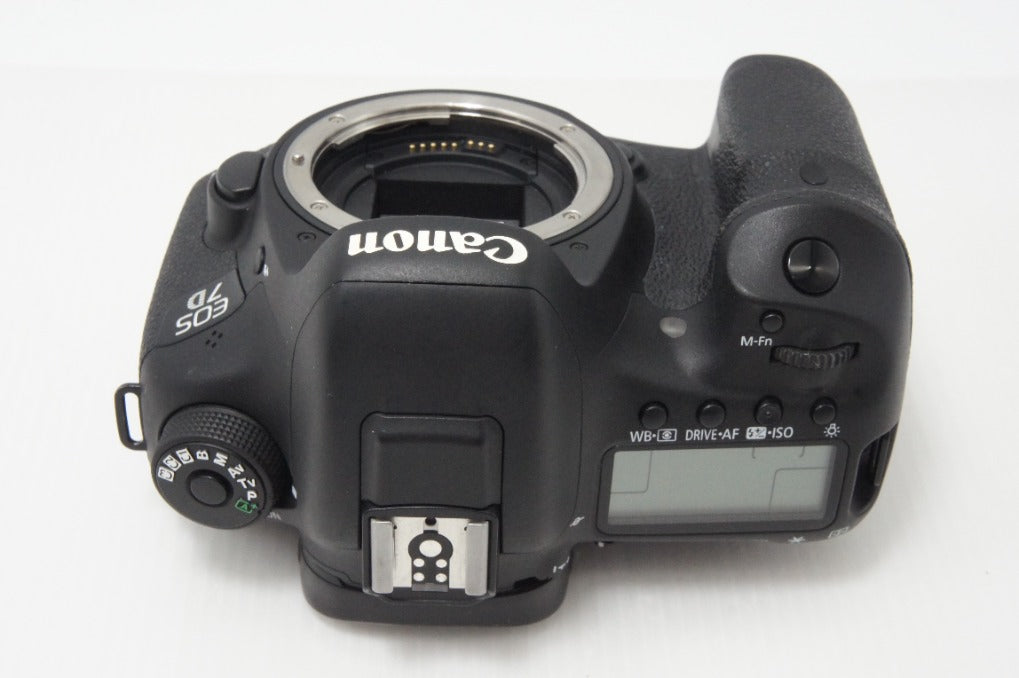 美品 Canon キヤノン EOS 7D Mark II ボディ デジタル一眼レフカメラ 260702j
