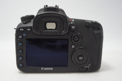 美品 Canon キヤノン EOS 7D Mark II ボディ デジタル一眼レフカメラ 260702j